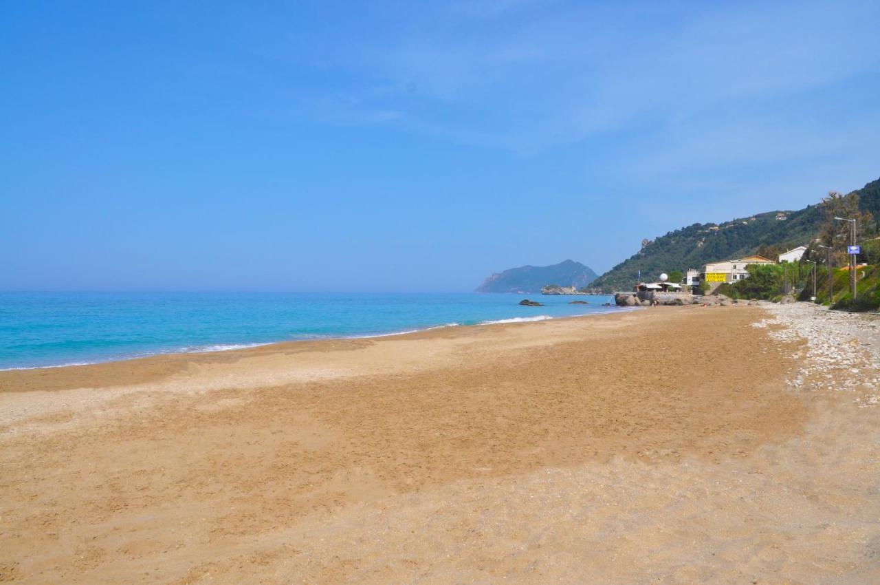 Beautiful Holiday Apartments Maria With Amazing Pool - Agios Gordios Beach Eksteriør billede